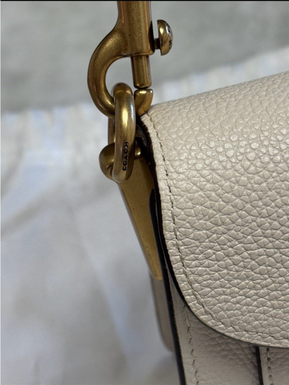 Coach Tabby 26 Shoulder Bag in Polished Pebble Leather - Chalk - Picture 16 of 16